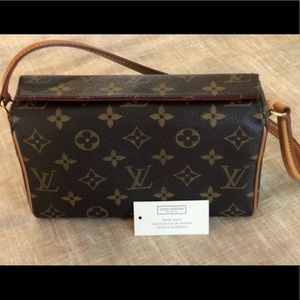 Louis Vuitton Recital Pochette